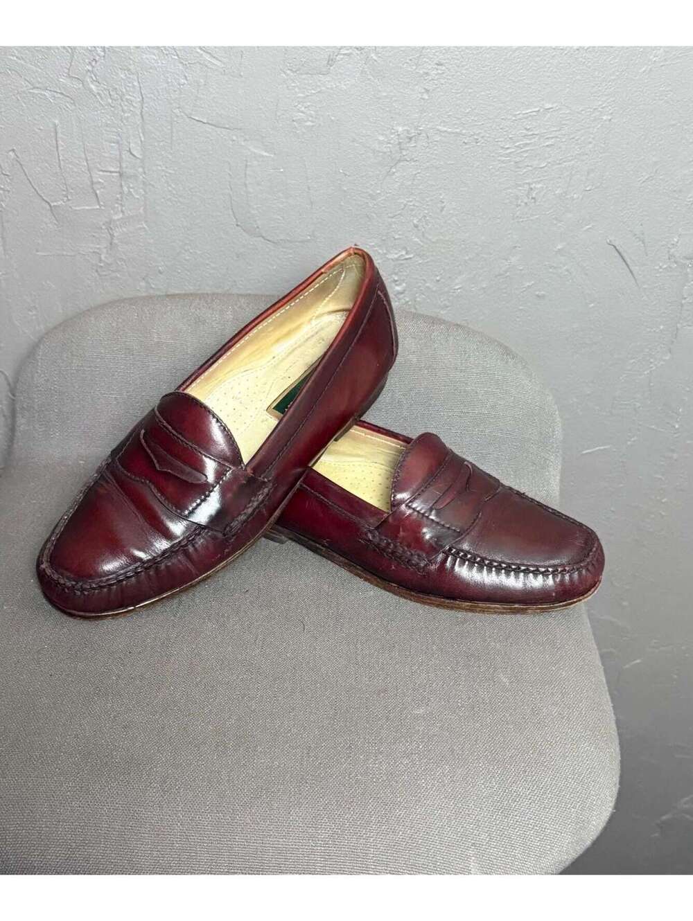 Vintage 1980's Oxblood Leather Loafers from Cole Haan size 8 men / 9.5-10 women